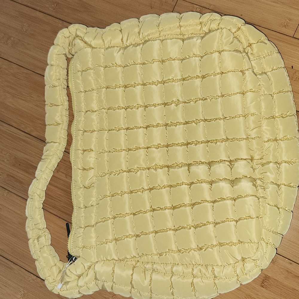 FP Movement Dandelion Yellow Quilted Carryall Tote Shoulder Bag Free People Gold - Picture 12 of 16